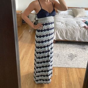 70s inspired maxi dress